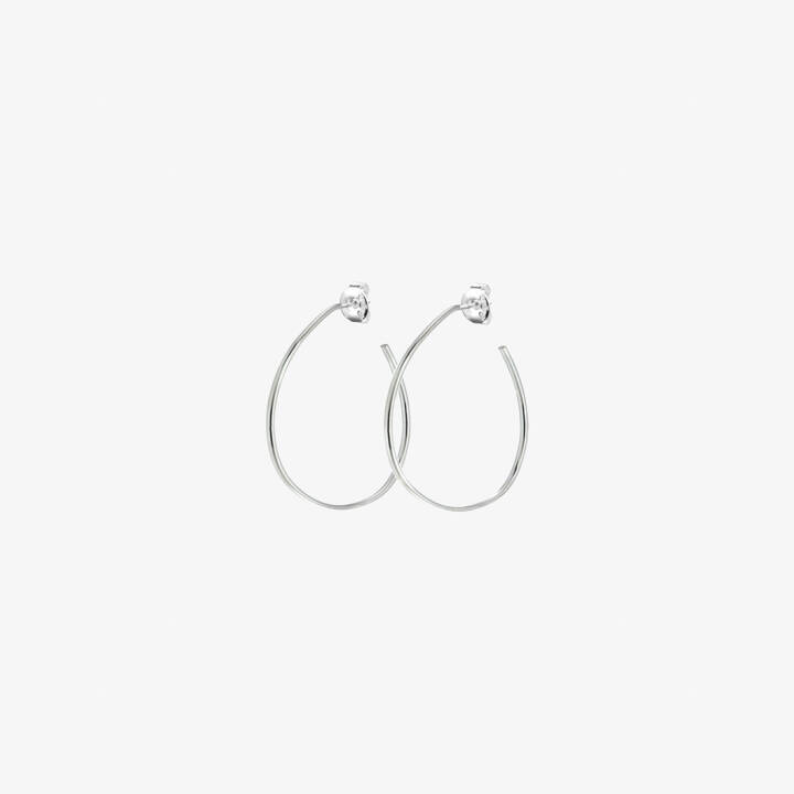 Together small hoops Argent dans le groupe Boucles d'oreilles / Boucles d'oreilles en argent chez SCANDINAVIAN JEWELRY DESIGN (TOR-E3S000-S)